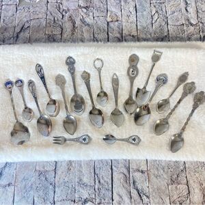 Vintage Souvenir Spoons Assorted Lot Set of 17 Crafting Projects Jewelry Making